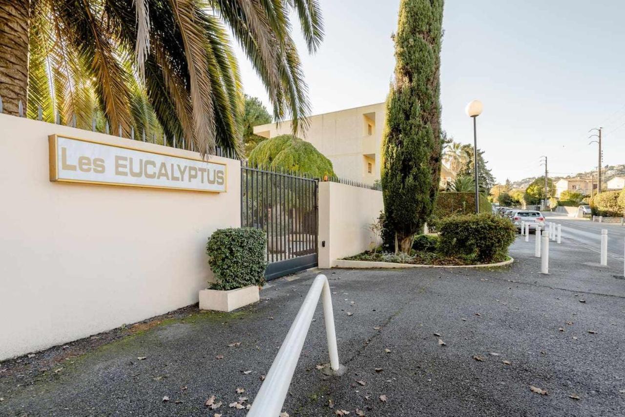 Spacious Apartment At A 5 Min Walk From The Beach Antibes Exterior photo