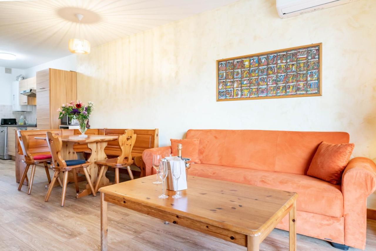Spacious Apartment At A 5 Min Walk From The Beach Antibes Exterior photo