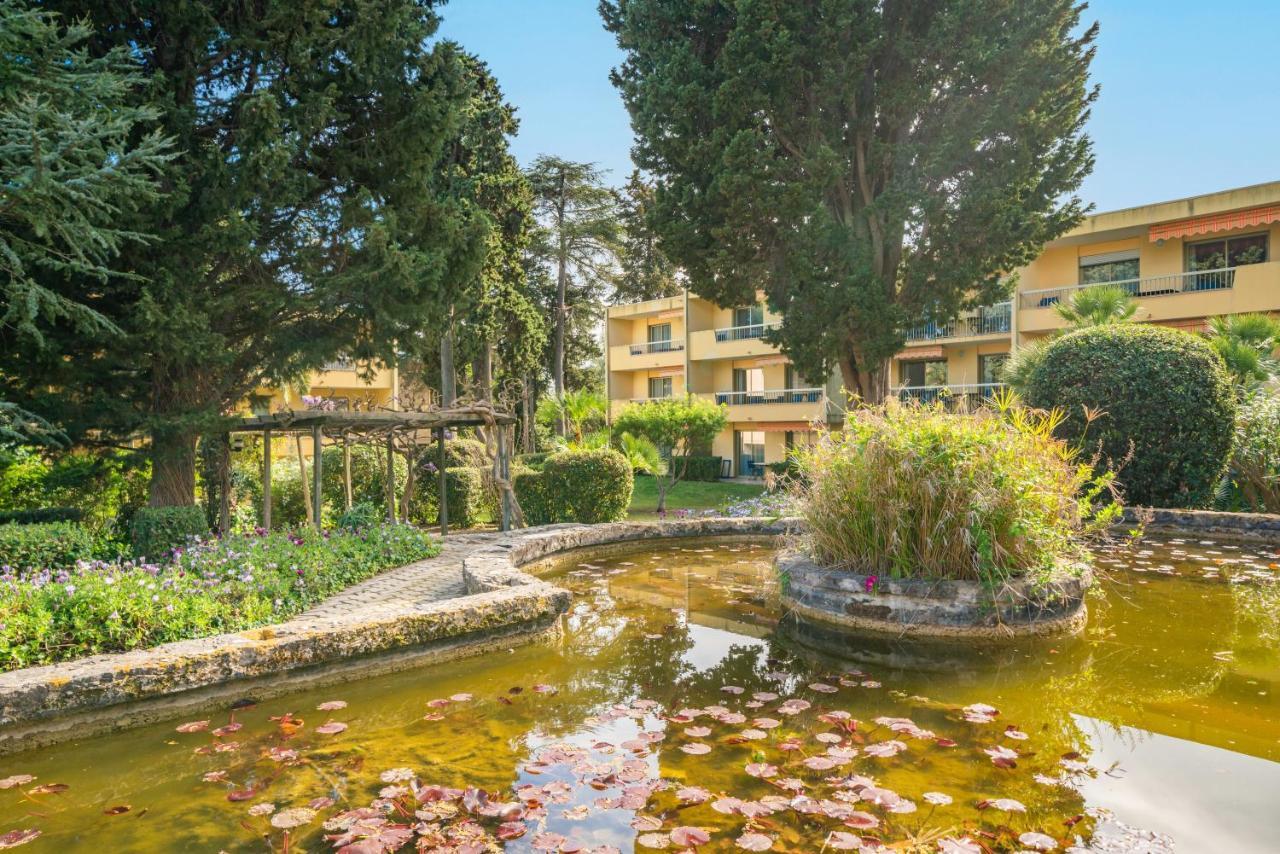 Spacious Apartment At A 5 Min Walk From The Beach Antibes Exterior photo