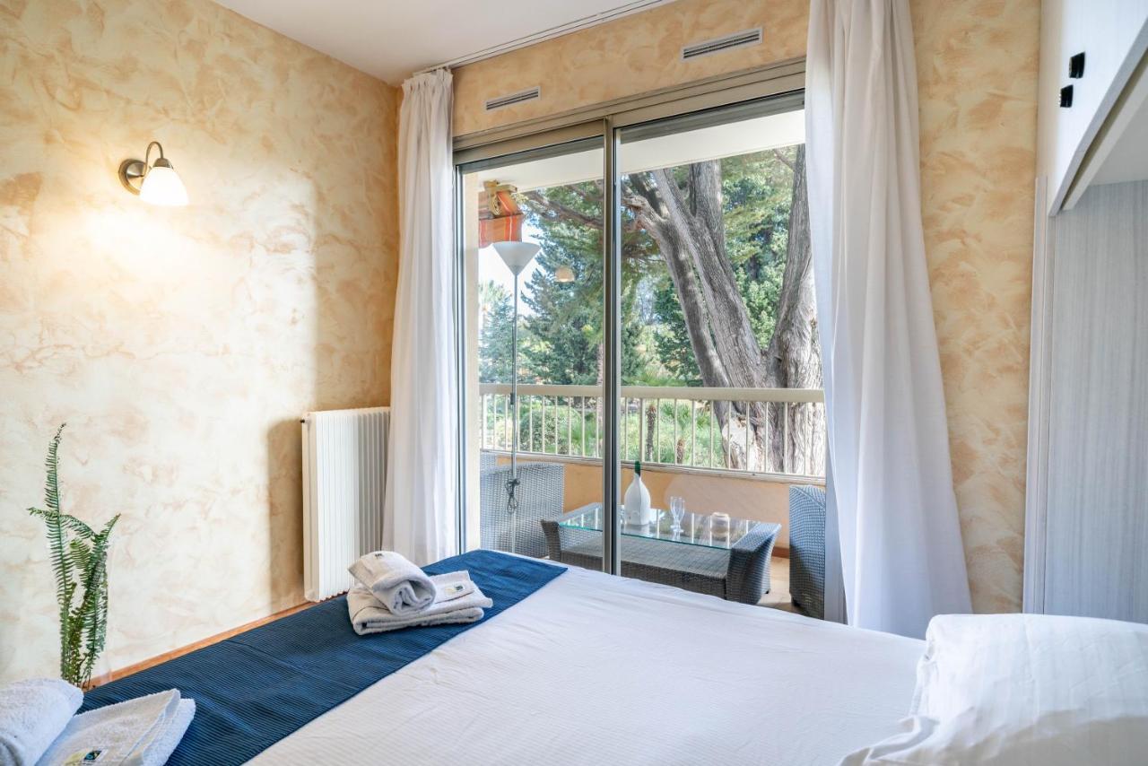 Spacious Apartment At A 5 Min Walk From The Beach Antibes Exterior photo