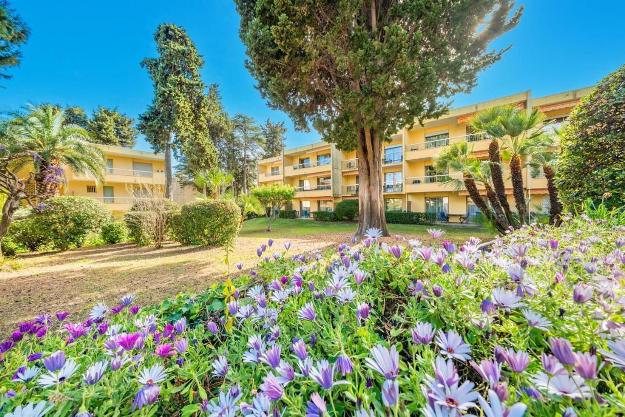 Spacious Apartment At A 5 Min Walk From The Beach Antibes Exterior photo